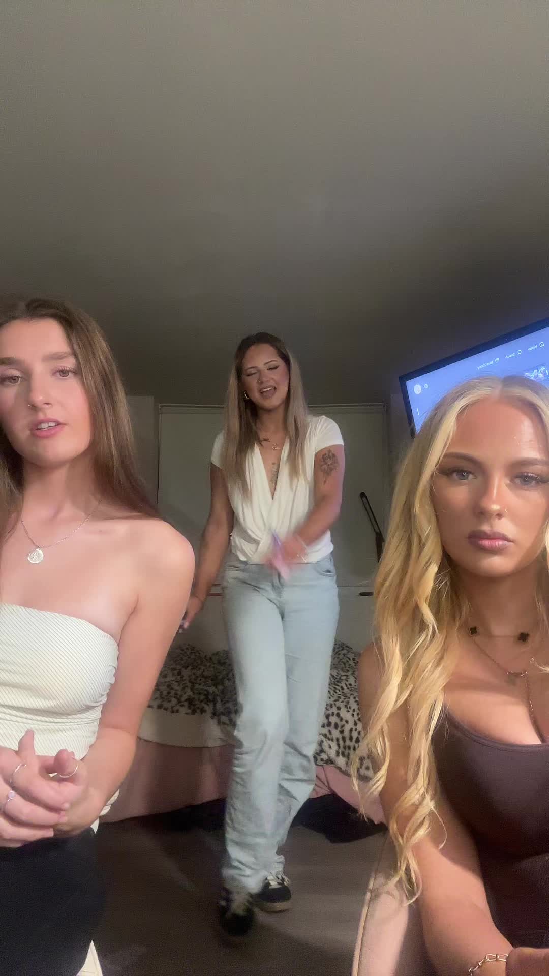 @younghosee
