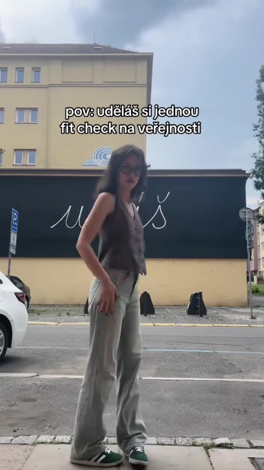 @vik