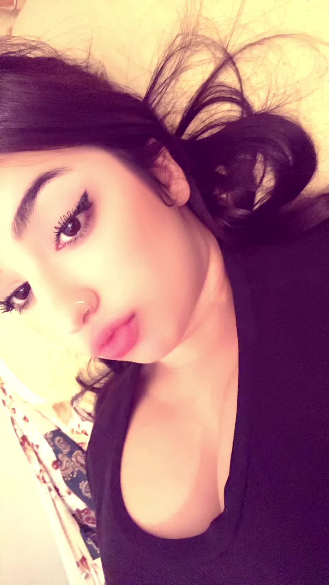 @armitaque