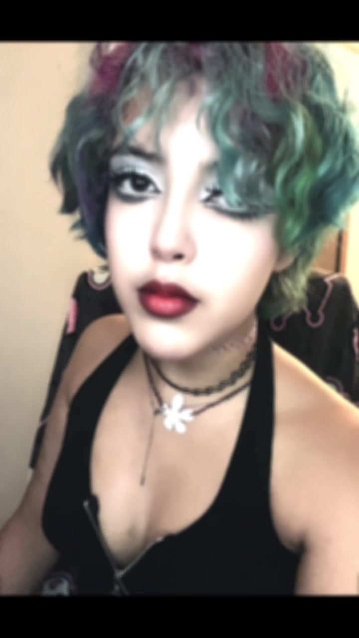 @l1v1ng4l0v3