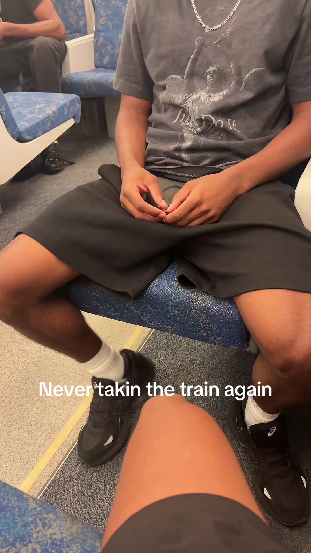 @EvrAyMi