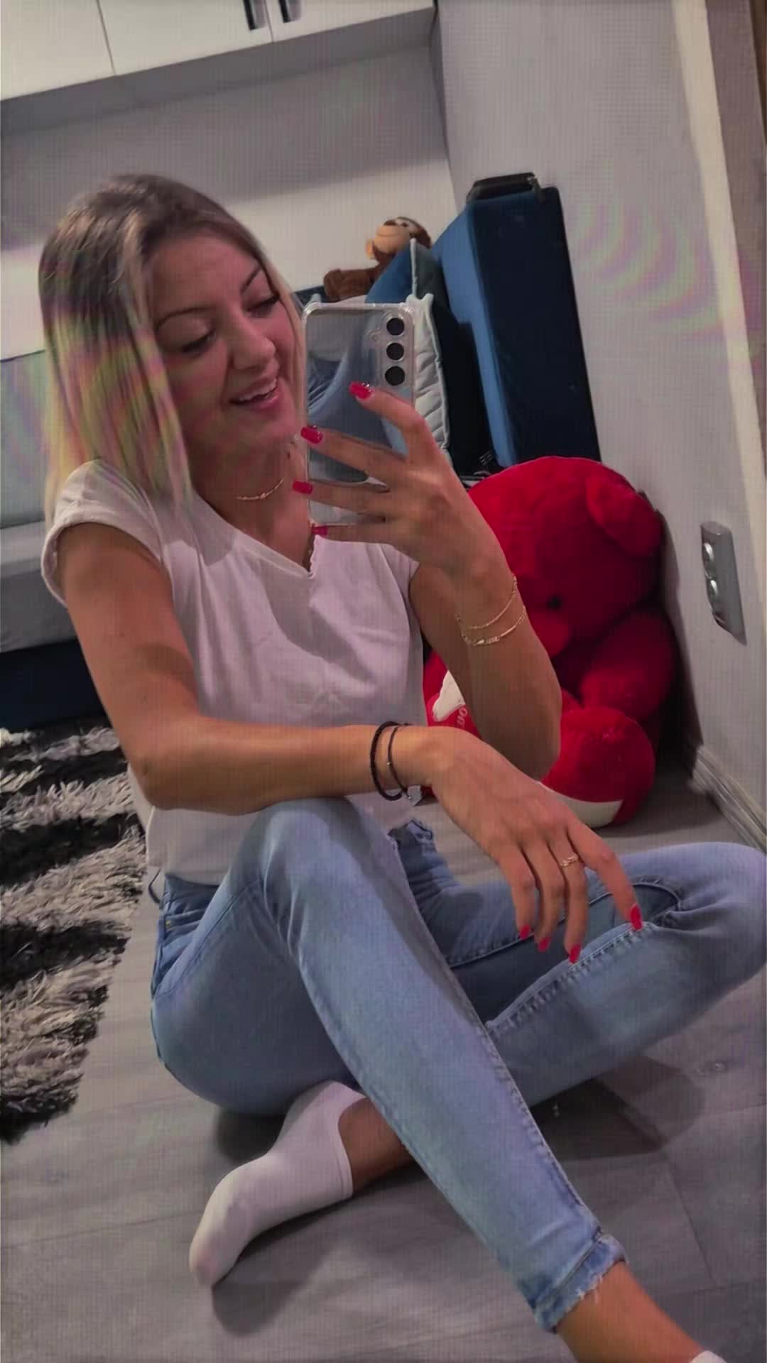 @Tina