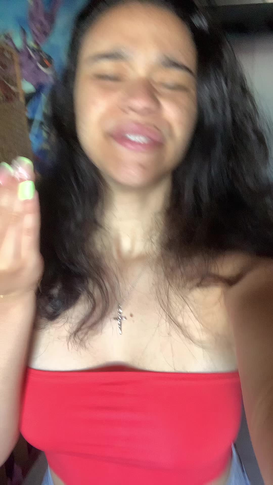 @Lala
