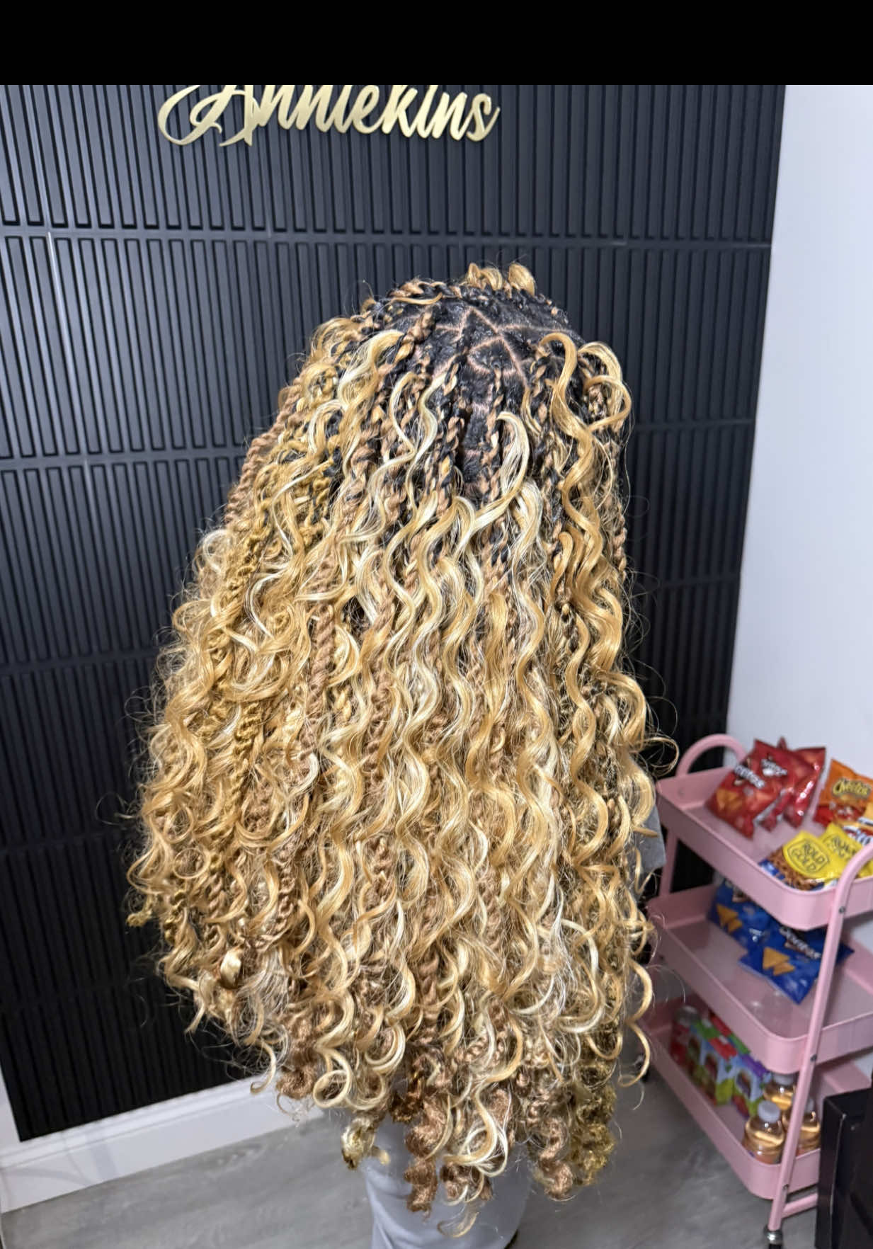 @Cape Cod Hairstylist 💇🏽&zwj;♀️