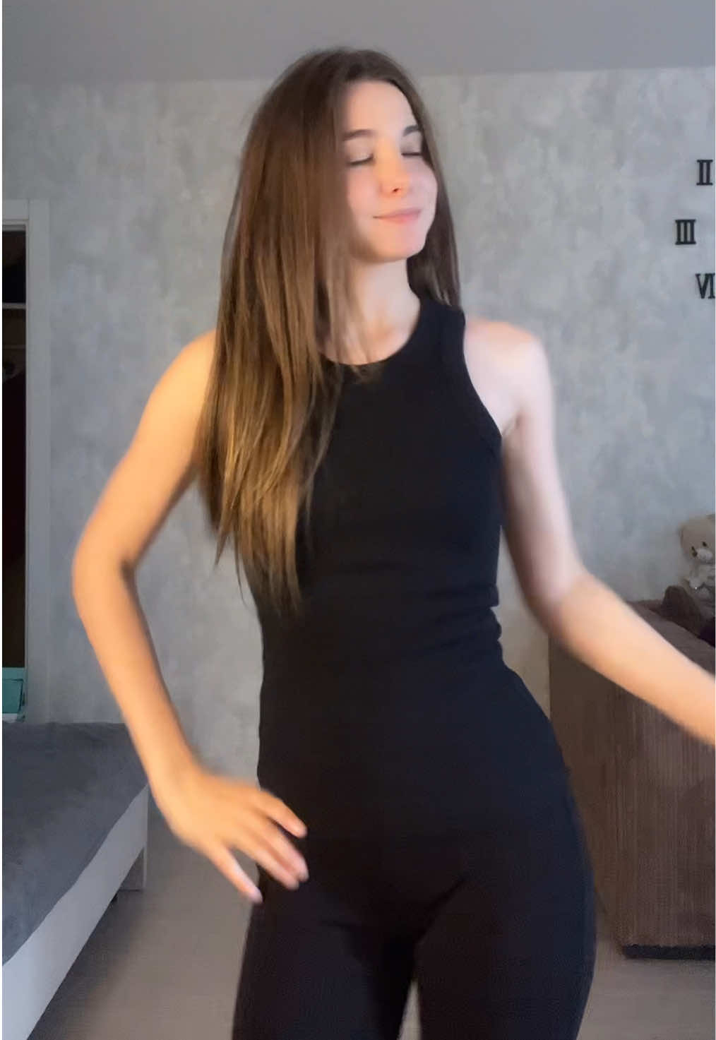 @лили