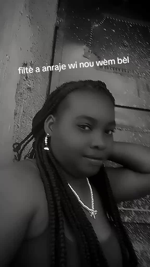 @cherlyseraphin223@gmail.com