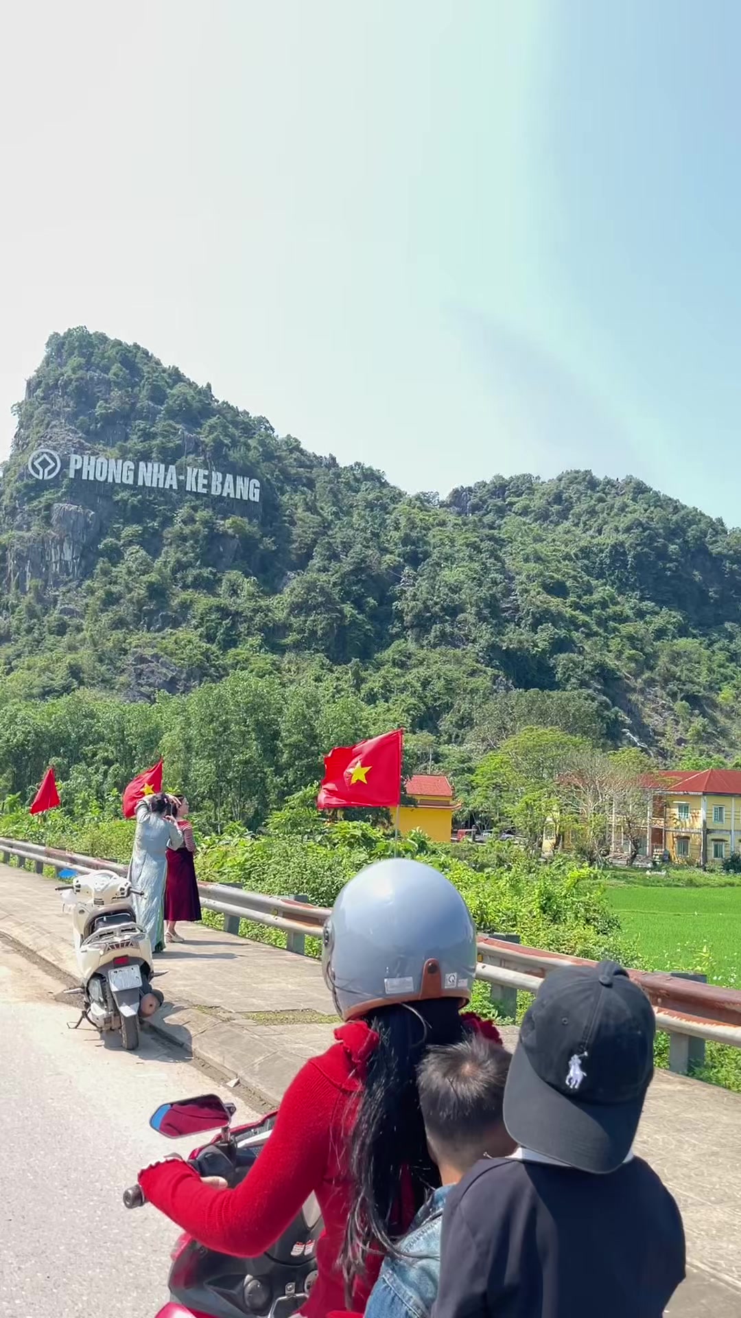 @N&agrave;o cưới Vương th&igrave; đổit&ecirc;n 😀👈