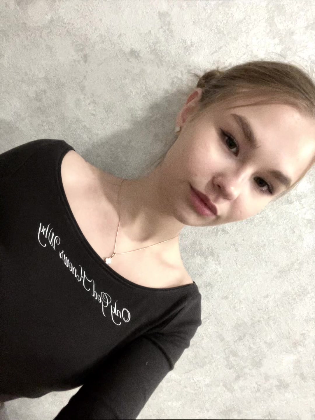 @Kitty🪷