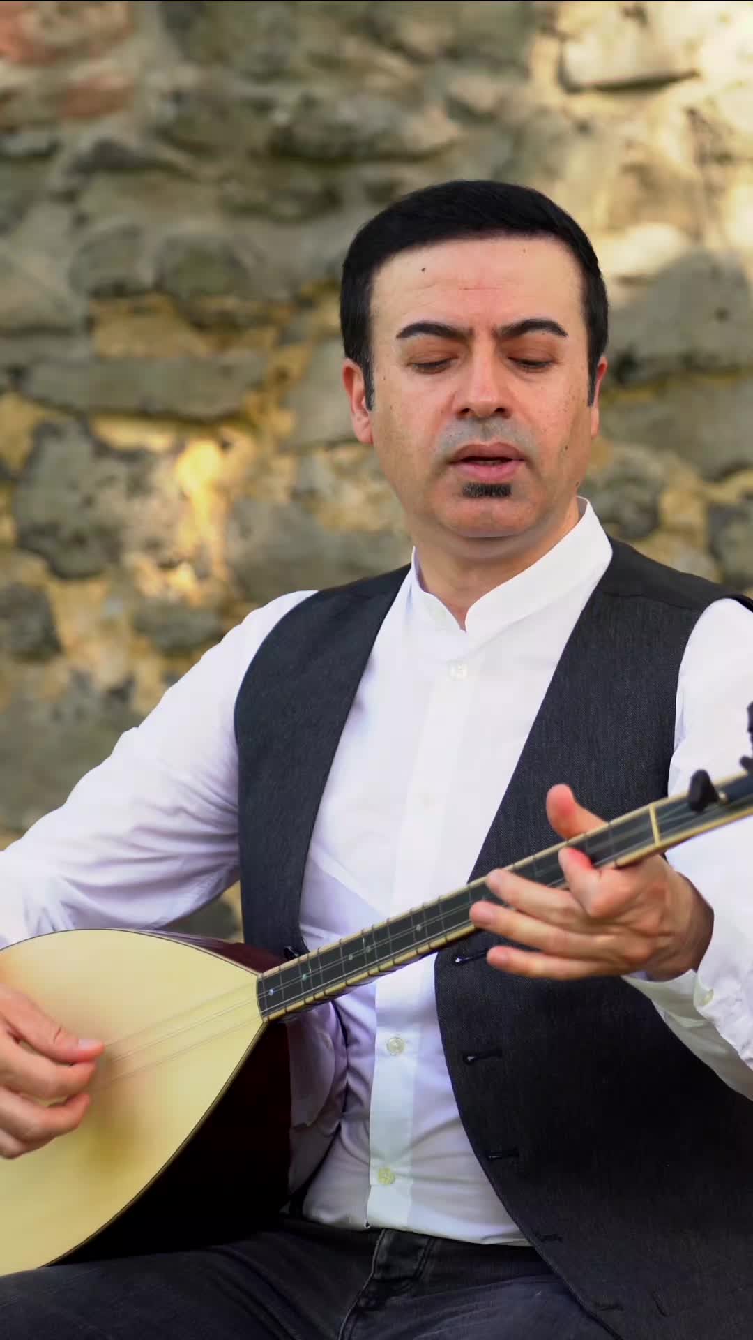 @KOMA ZERDEŞT&Ecirc; KAL