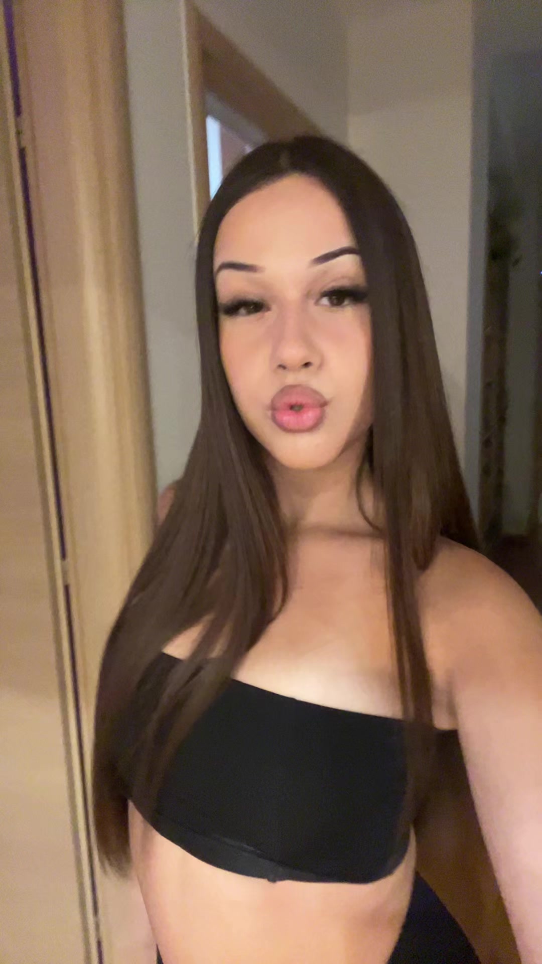 @𝒦𝓌𝓃𝓃𝒶