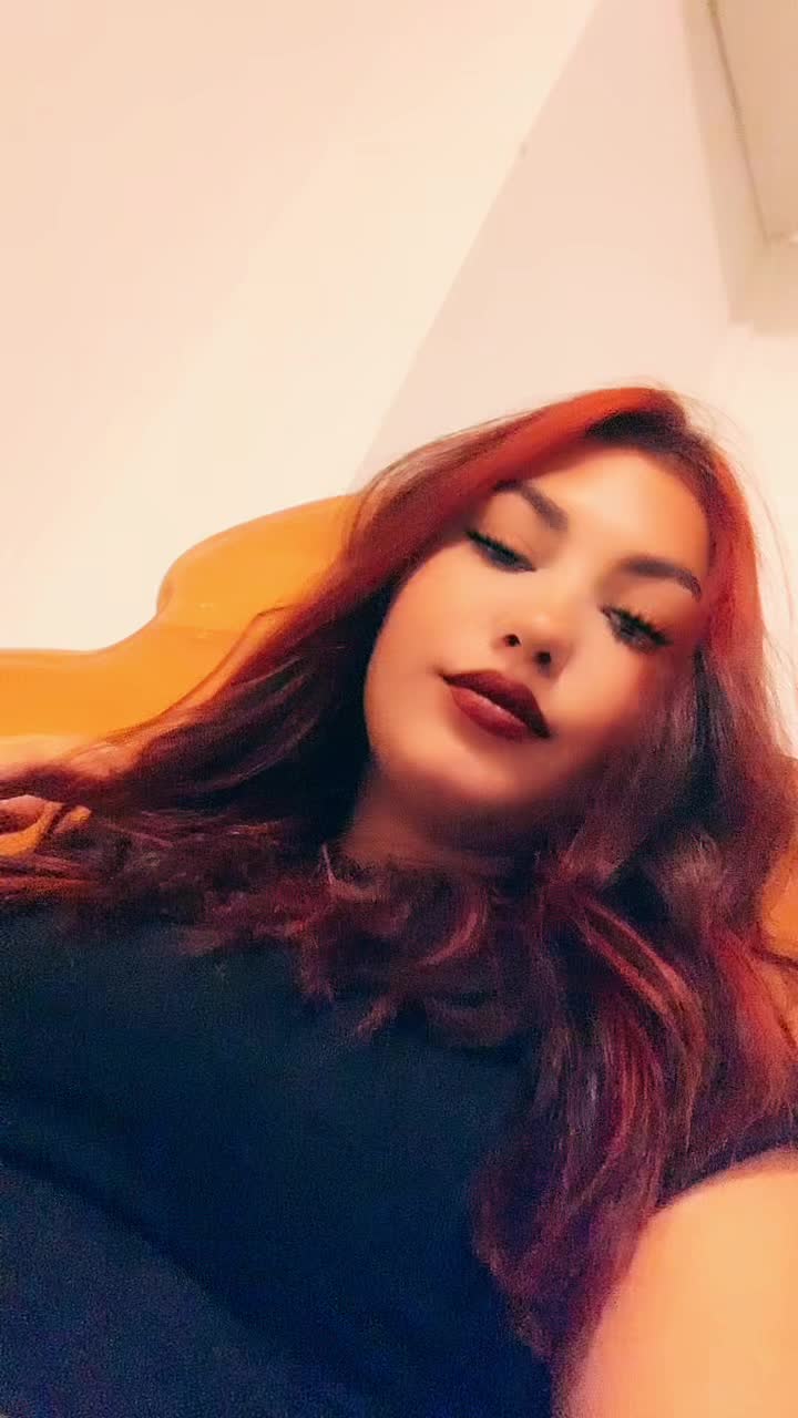 @🖤