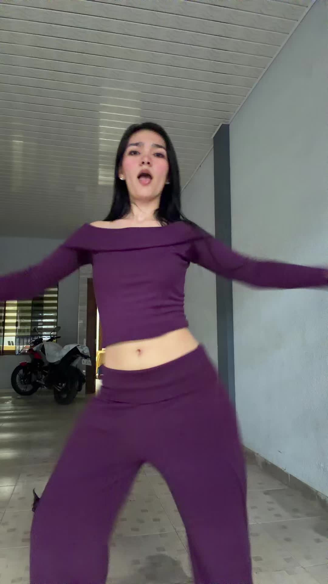 @Taliana Robles