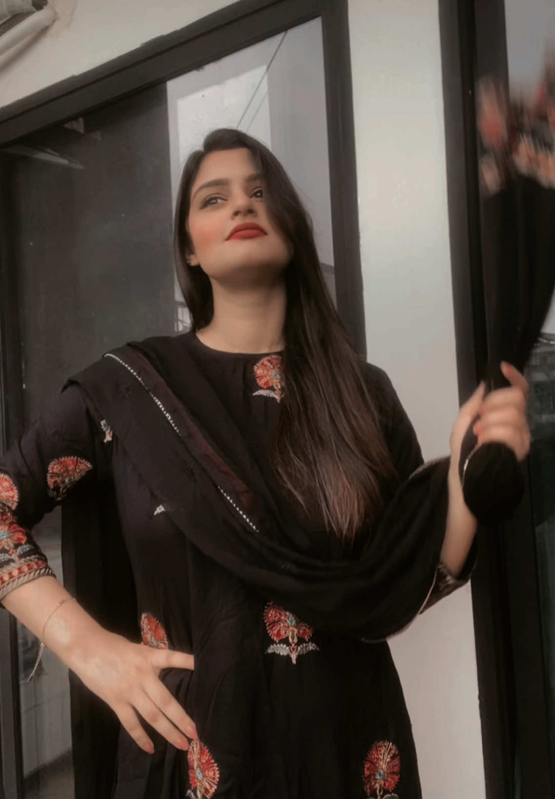 @naina_raza