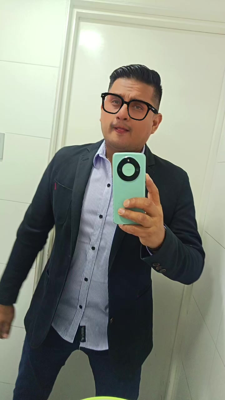 @Manu🍻🎧🇵🇪🏳️&zwj;🌈