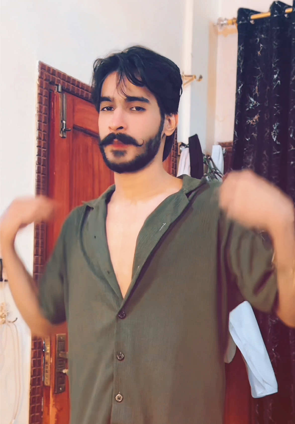 @Naveed Panhwer ⚜️
