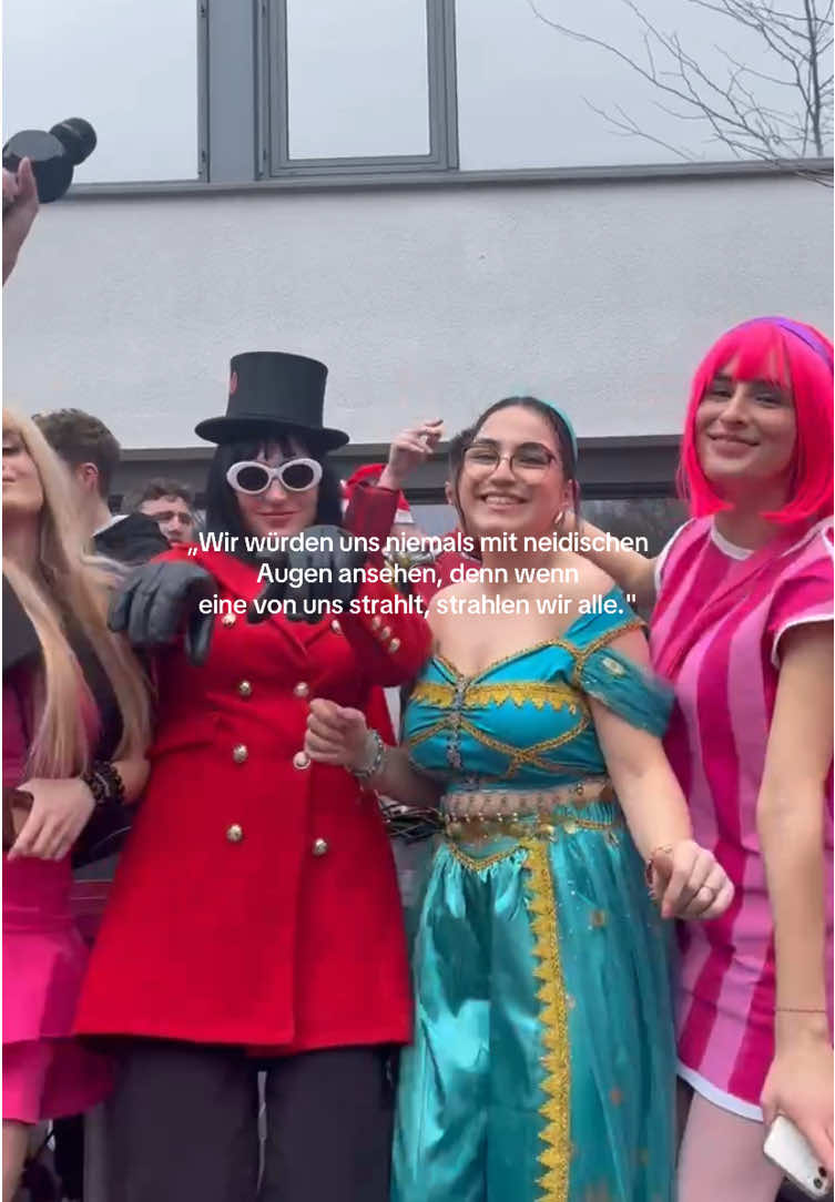 @𝓛𝓮𝓪 🧚🏽&zwj;♀️