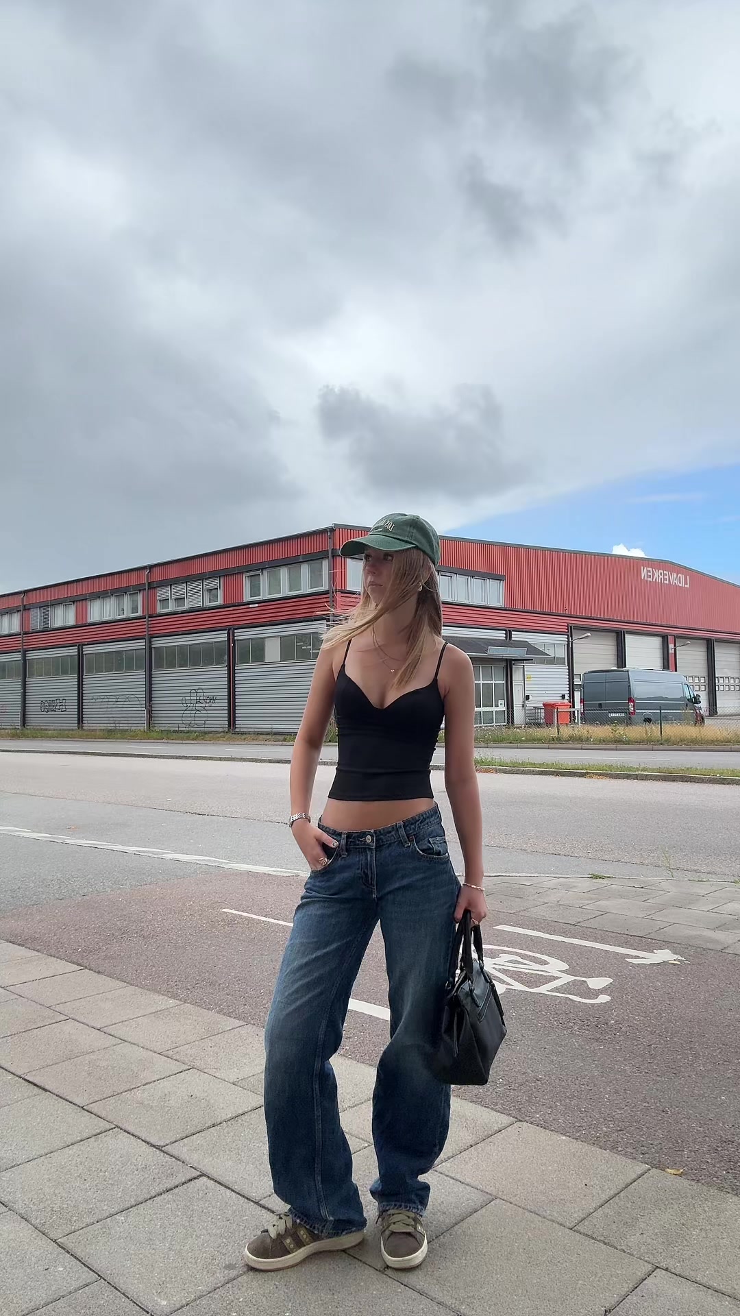 @Forrealiamilia