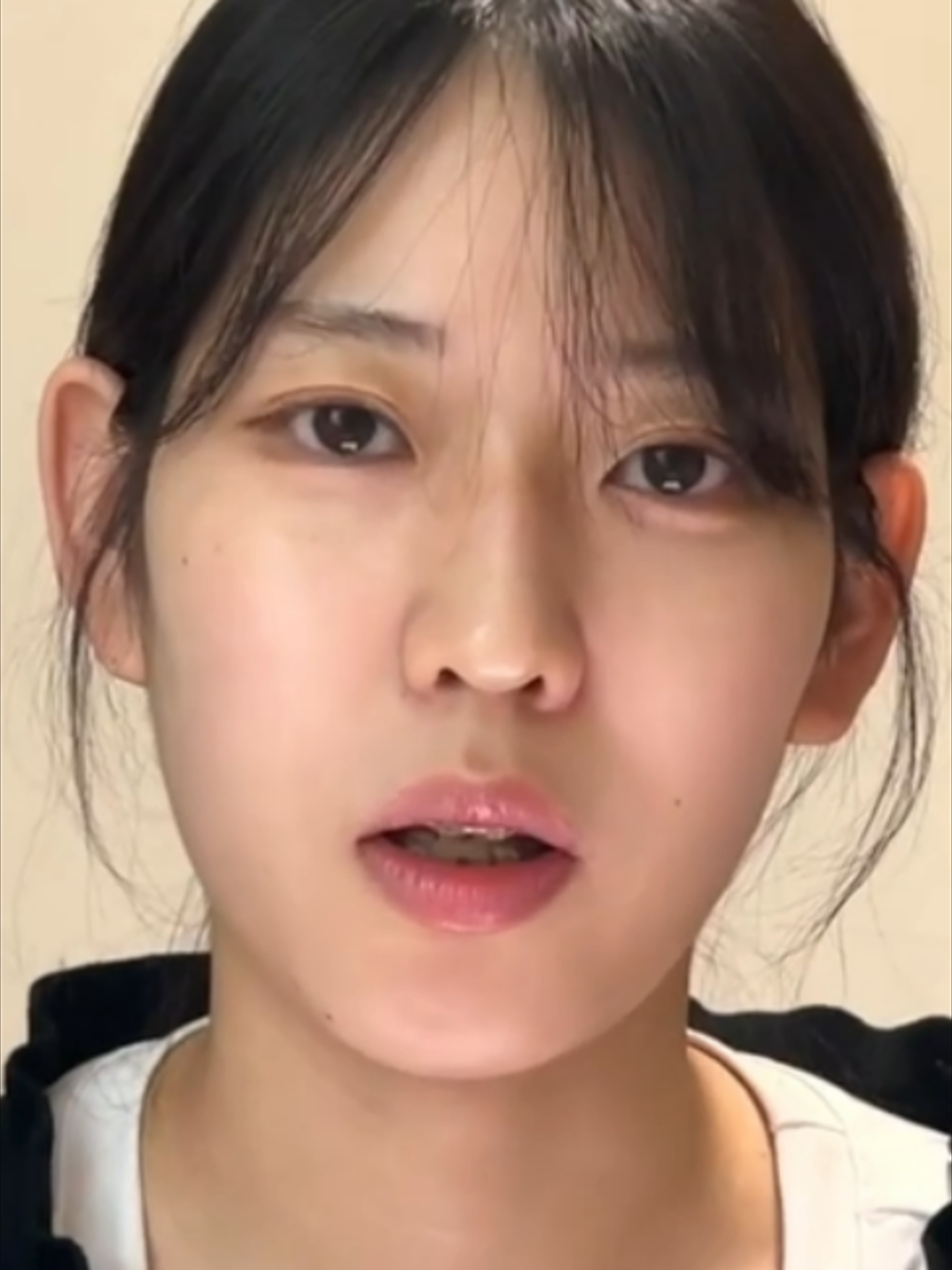 @janishorsley