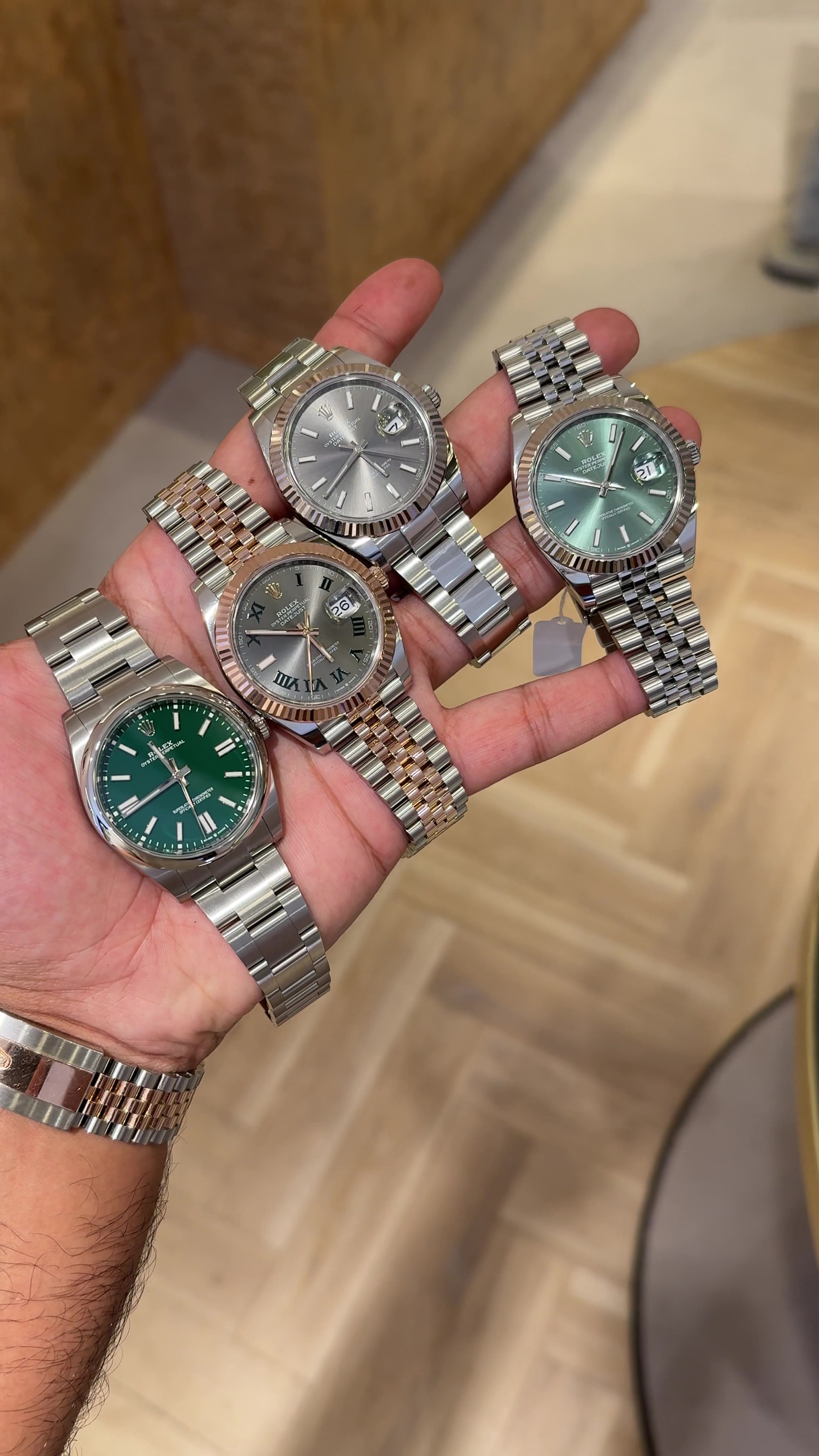 @Luxe Watches