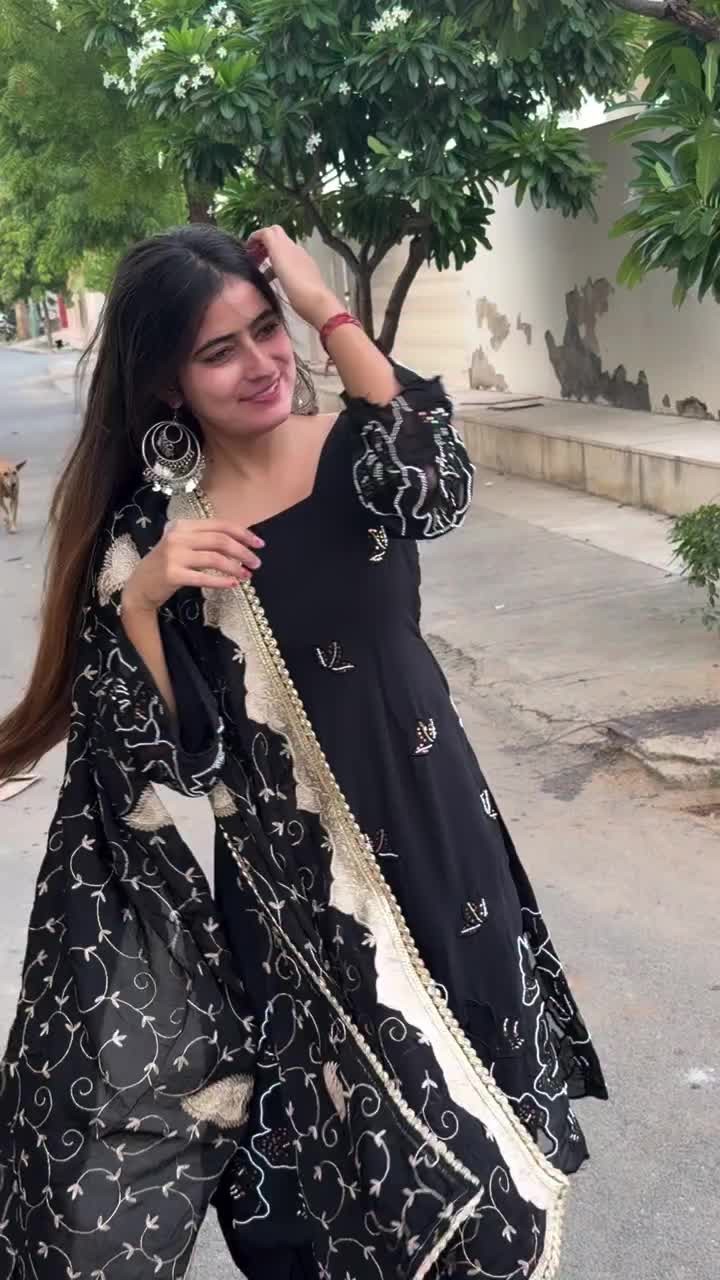 @💞 qu33n 💞