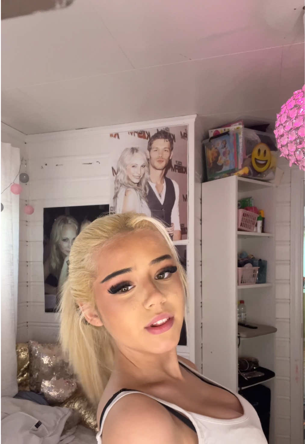 @🐇