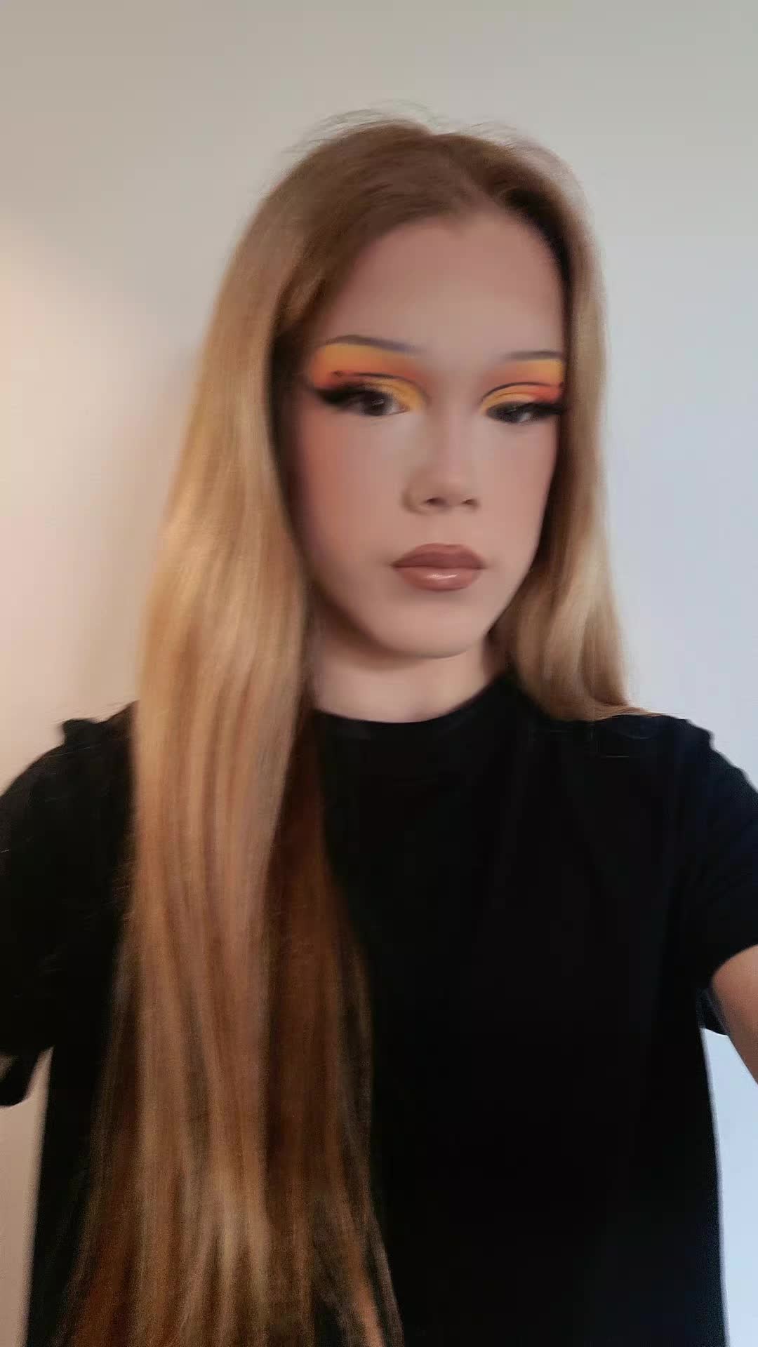 @x.connie.mua.x