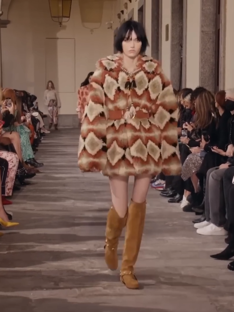 @modelsrunway