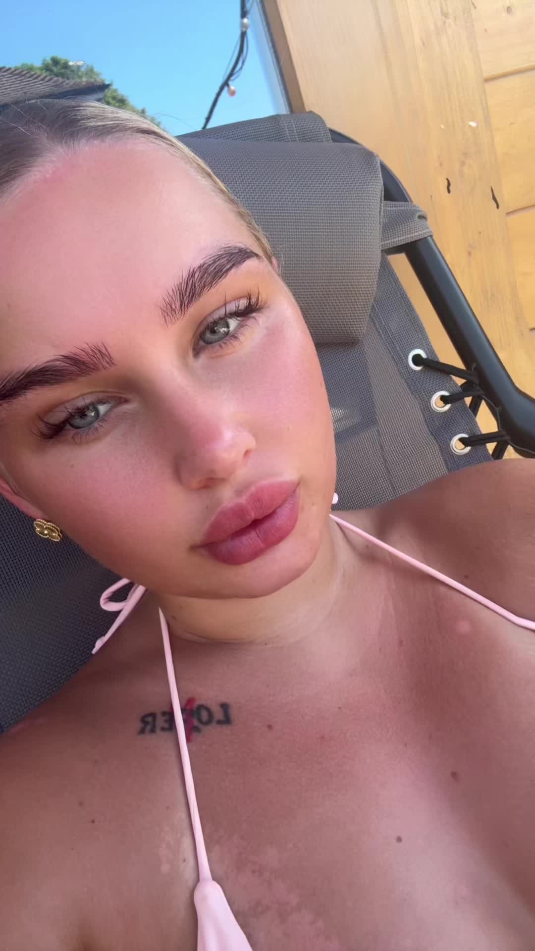 @daisseymourx