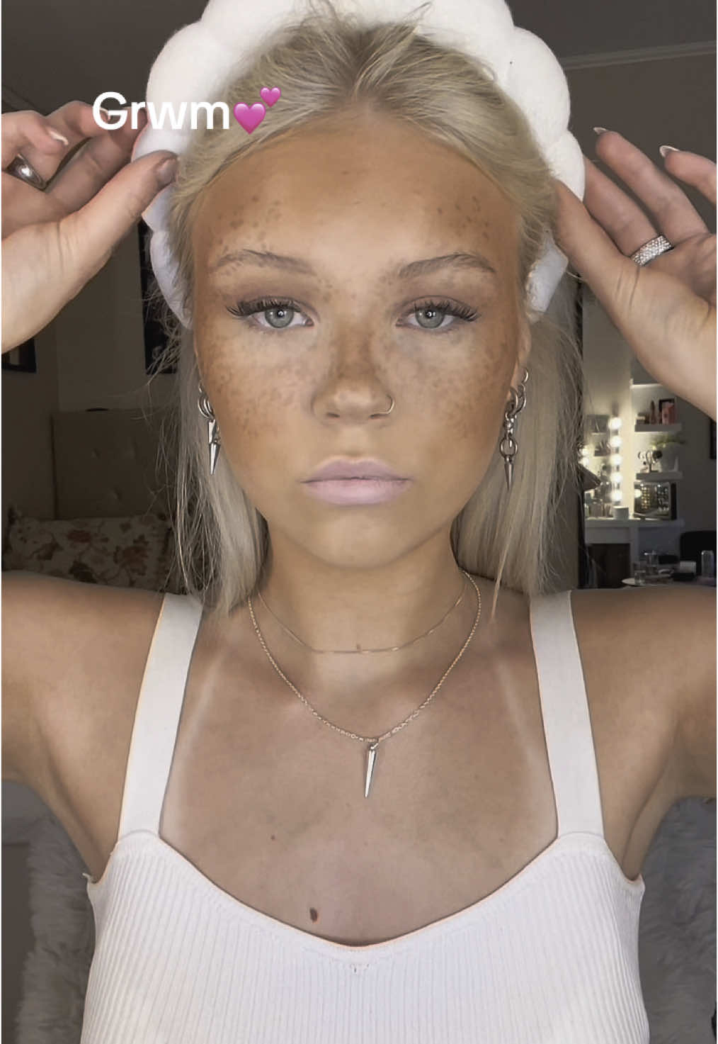 @AL