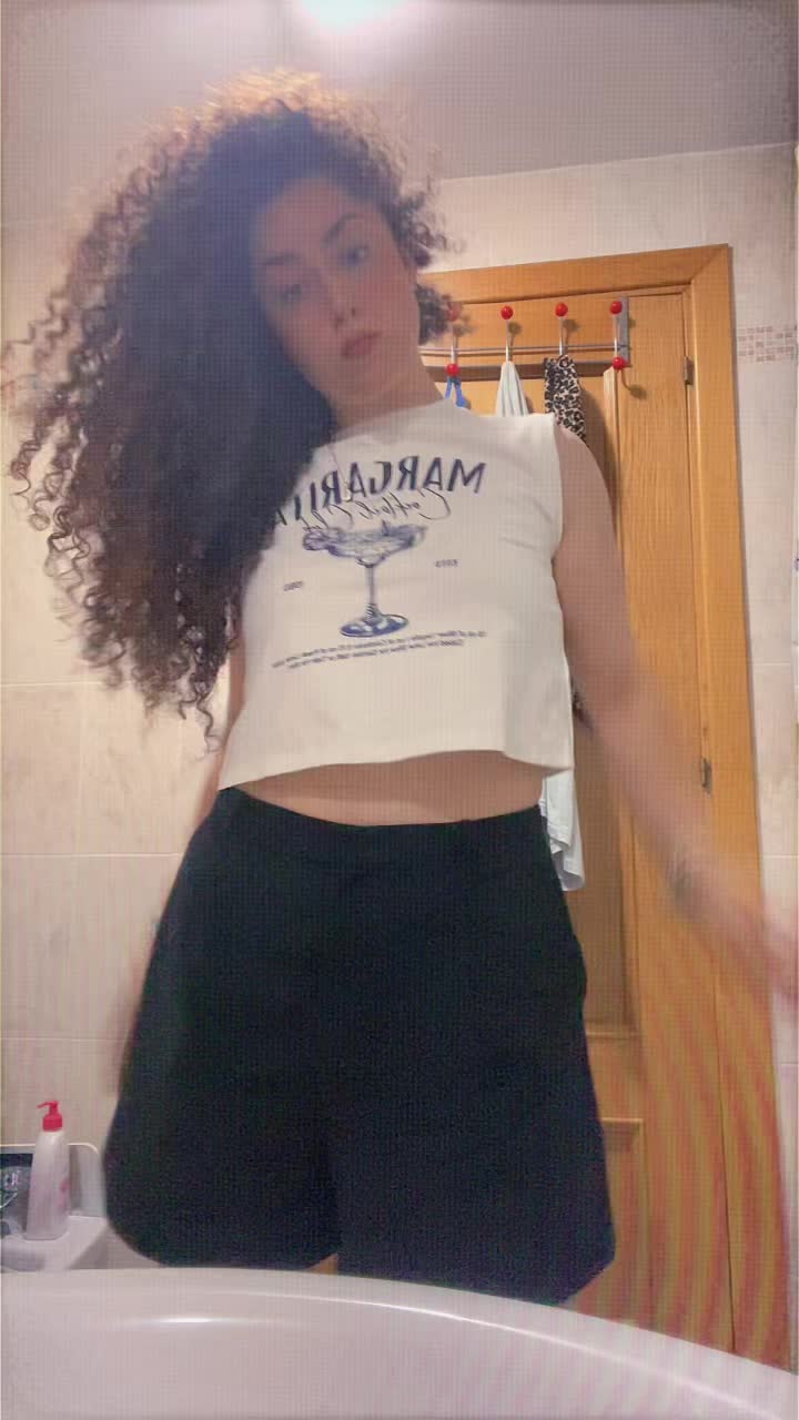 @luciaherrero415
