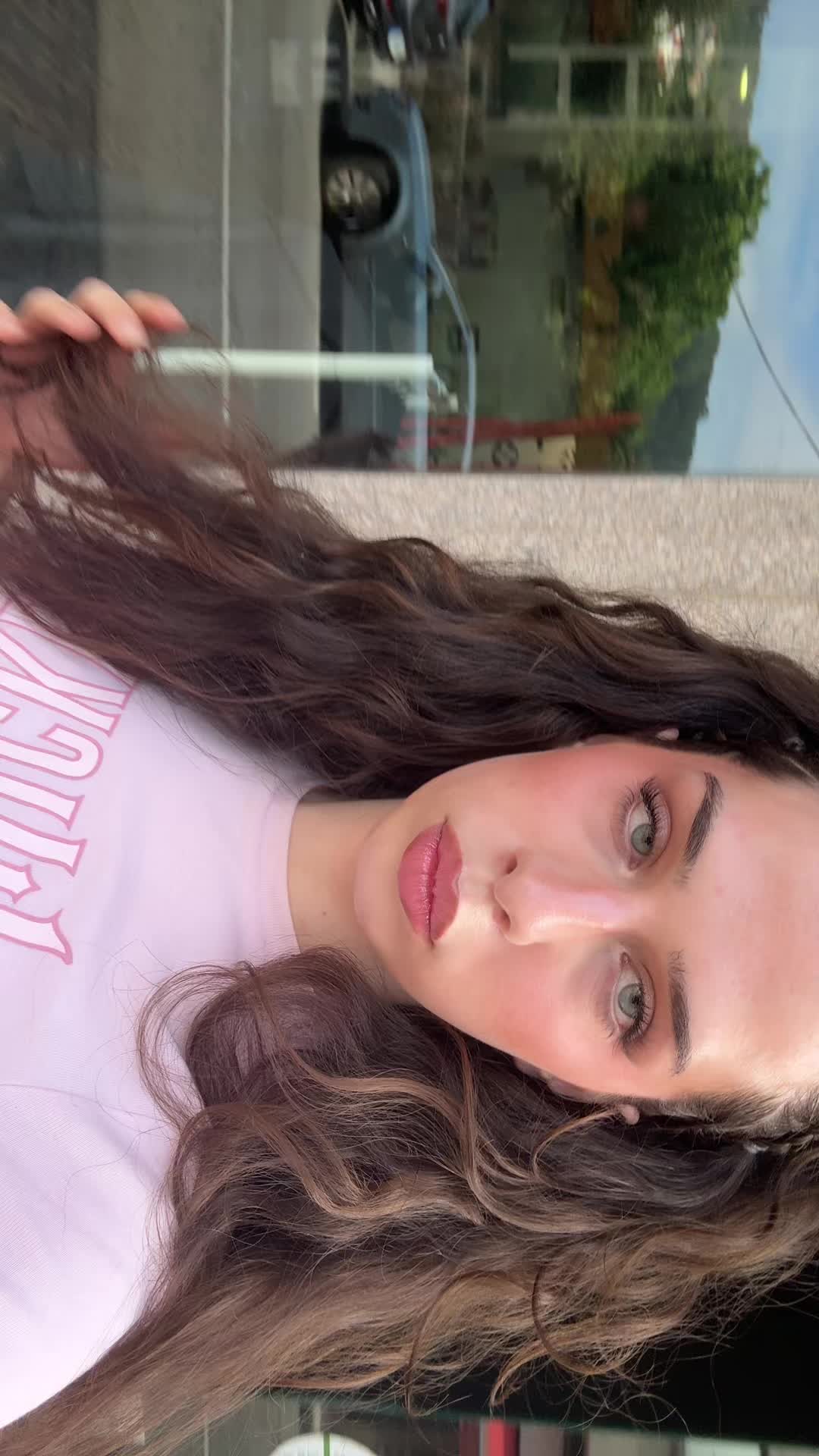 @mari&ntilde;aa