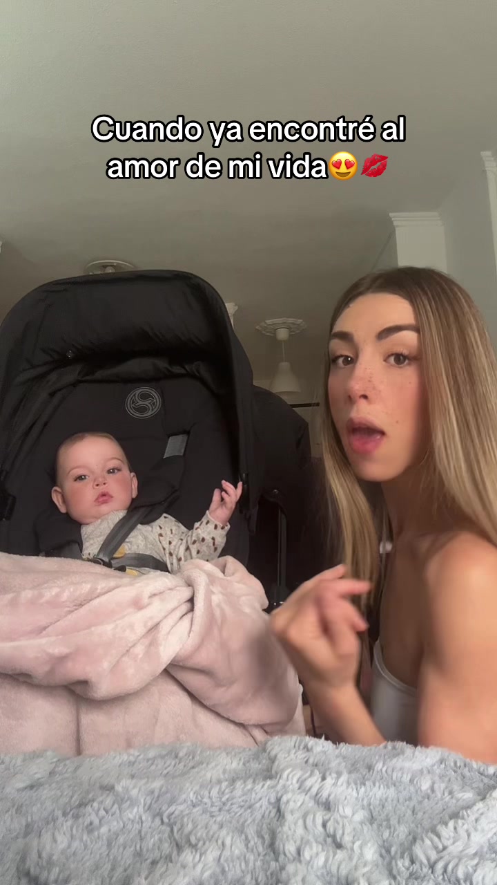 @lananacanaria