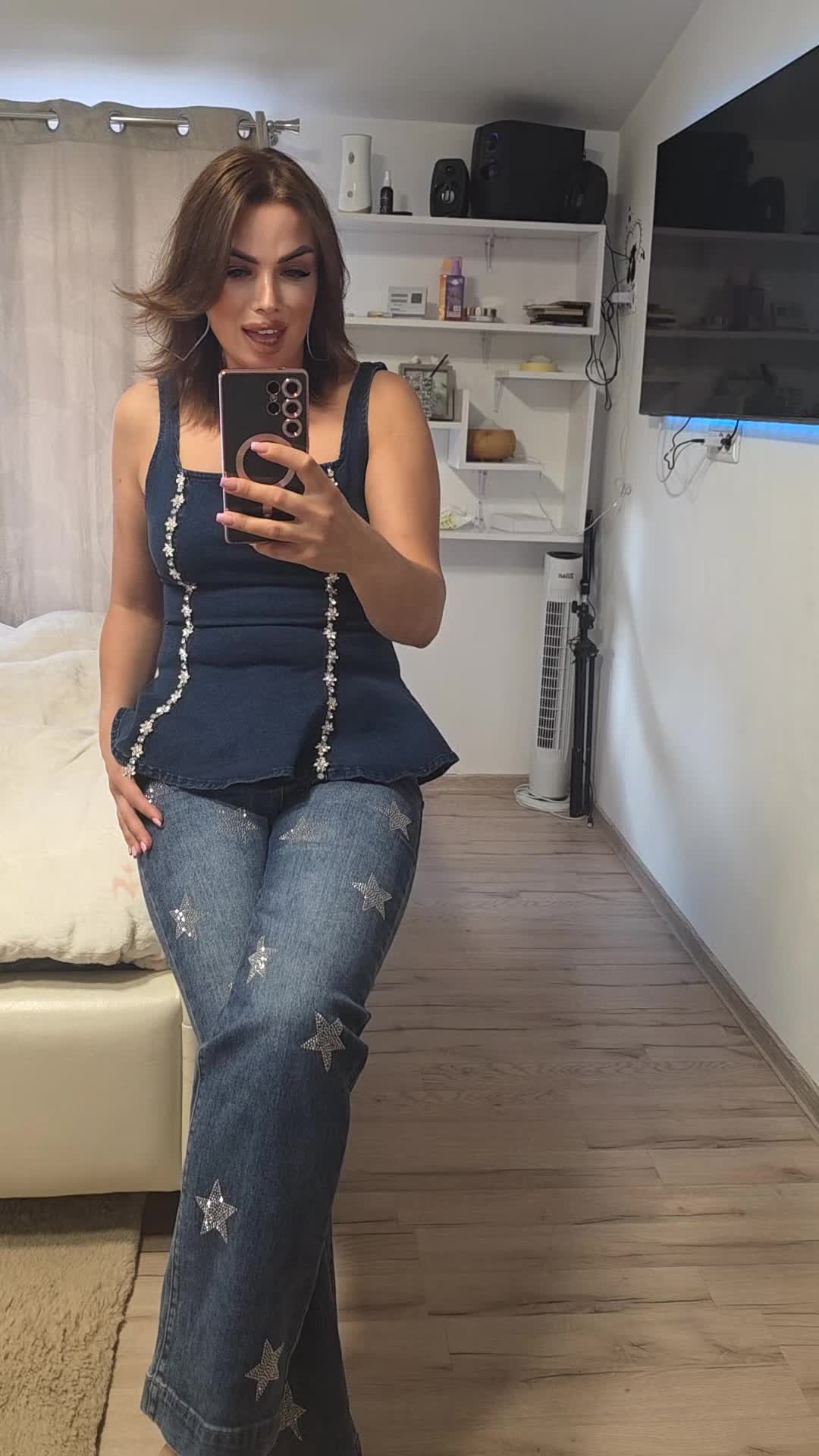 @Tania karina