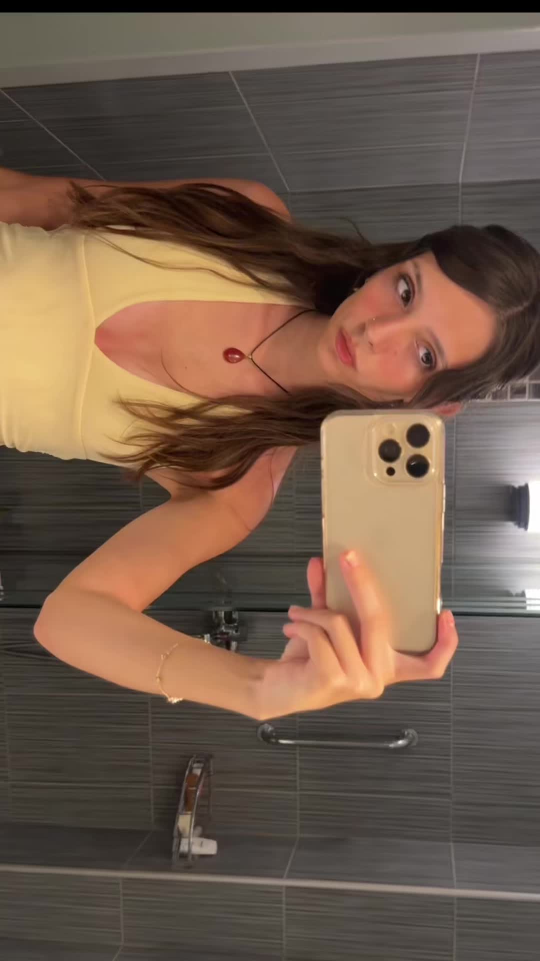 @Mel