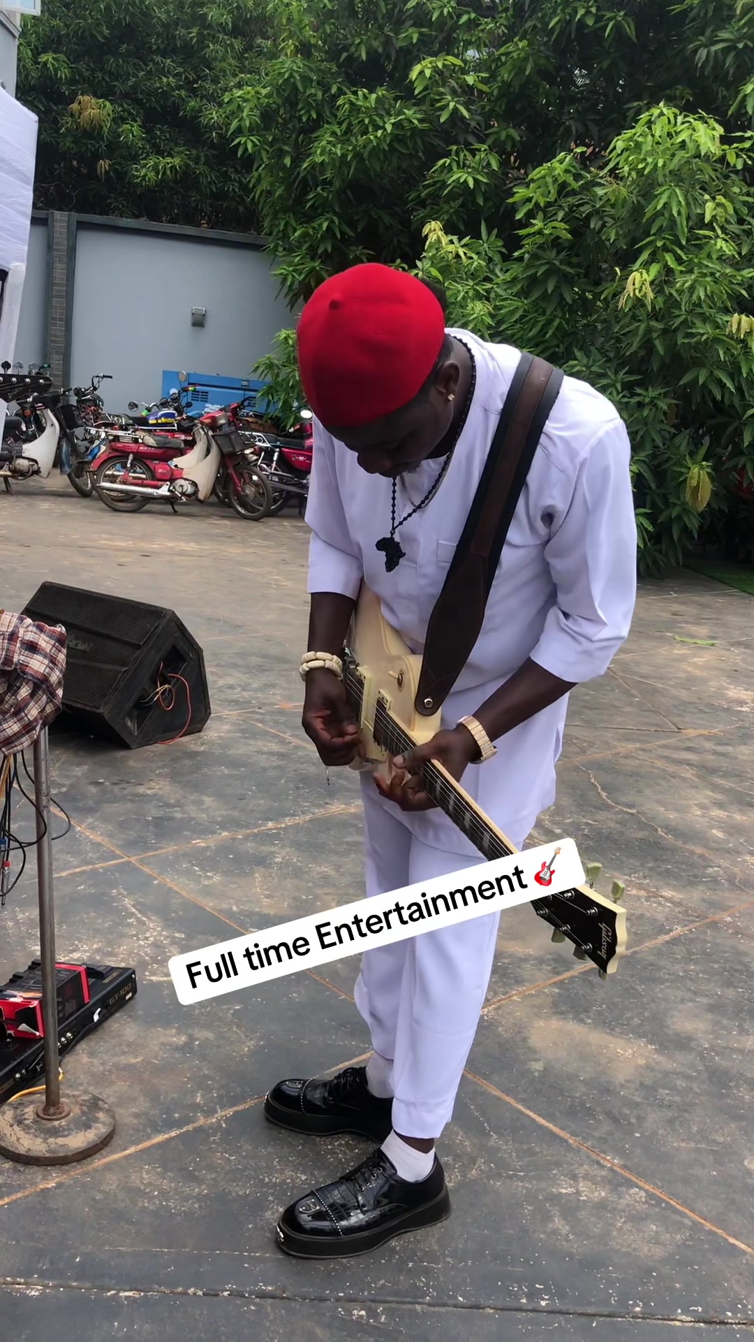 @CEEJAY ENTERTAINMENT