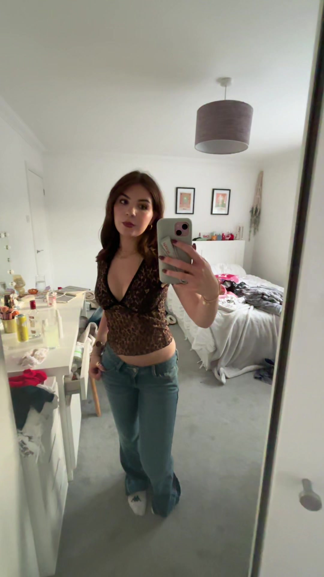 @livvi_jones_