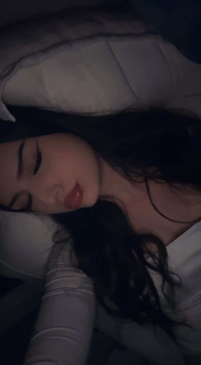@𝓐𝓵𝓮𝔁𝓪𝓷𝓭𝓻𝓪💋