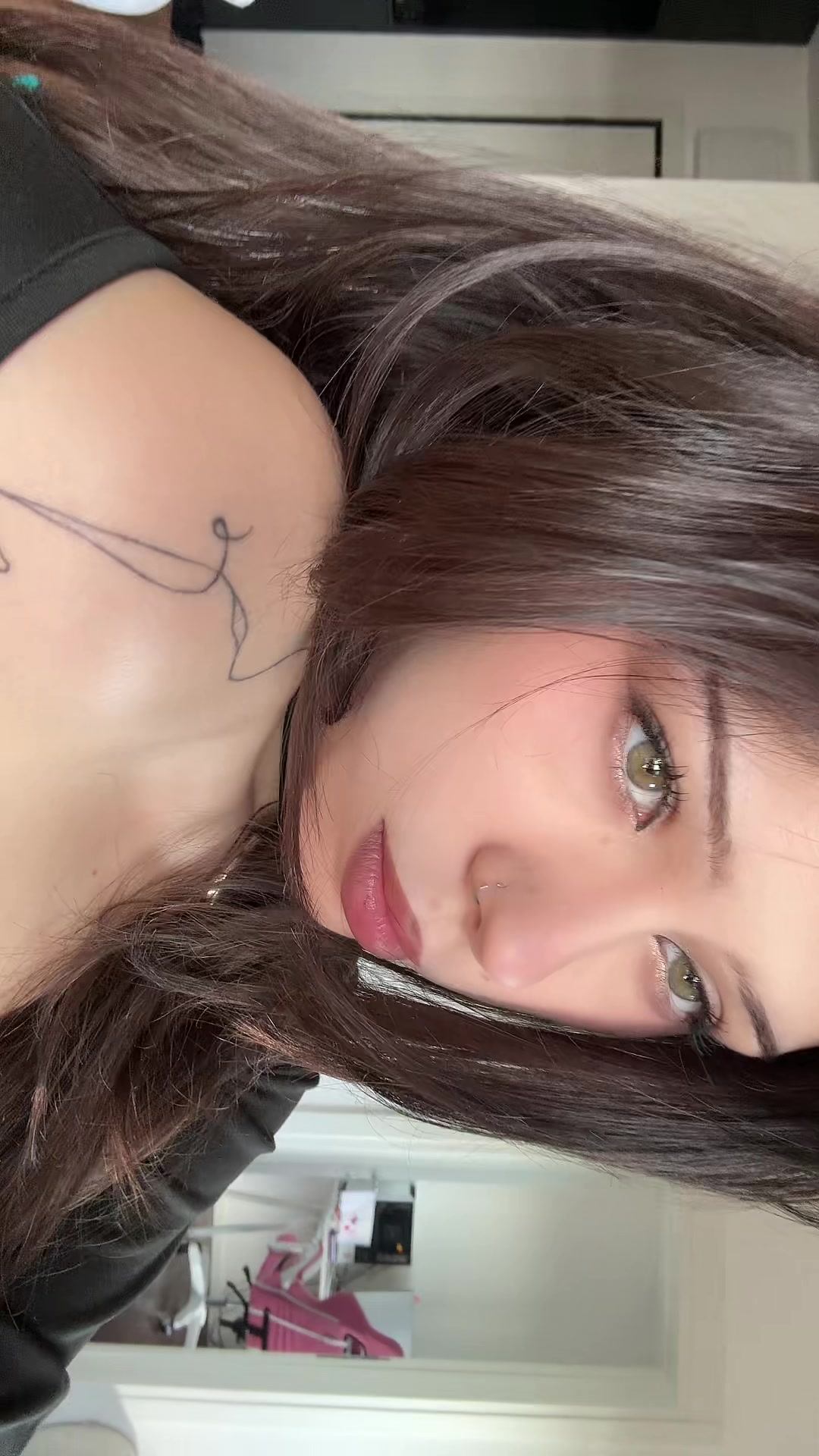 @✧・゚: * ❀ iva ❀: *✧・゚