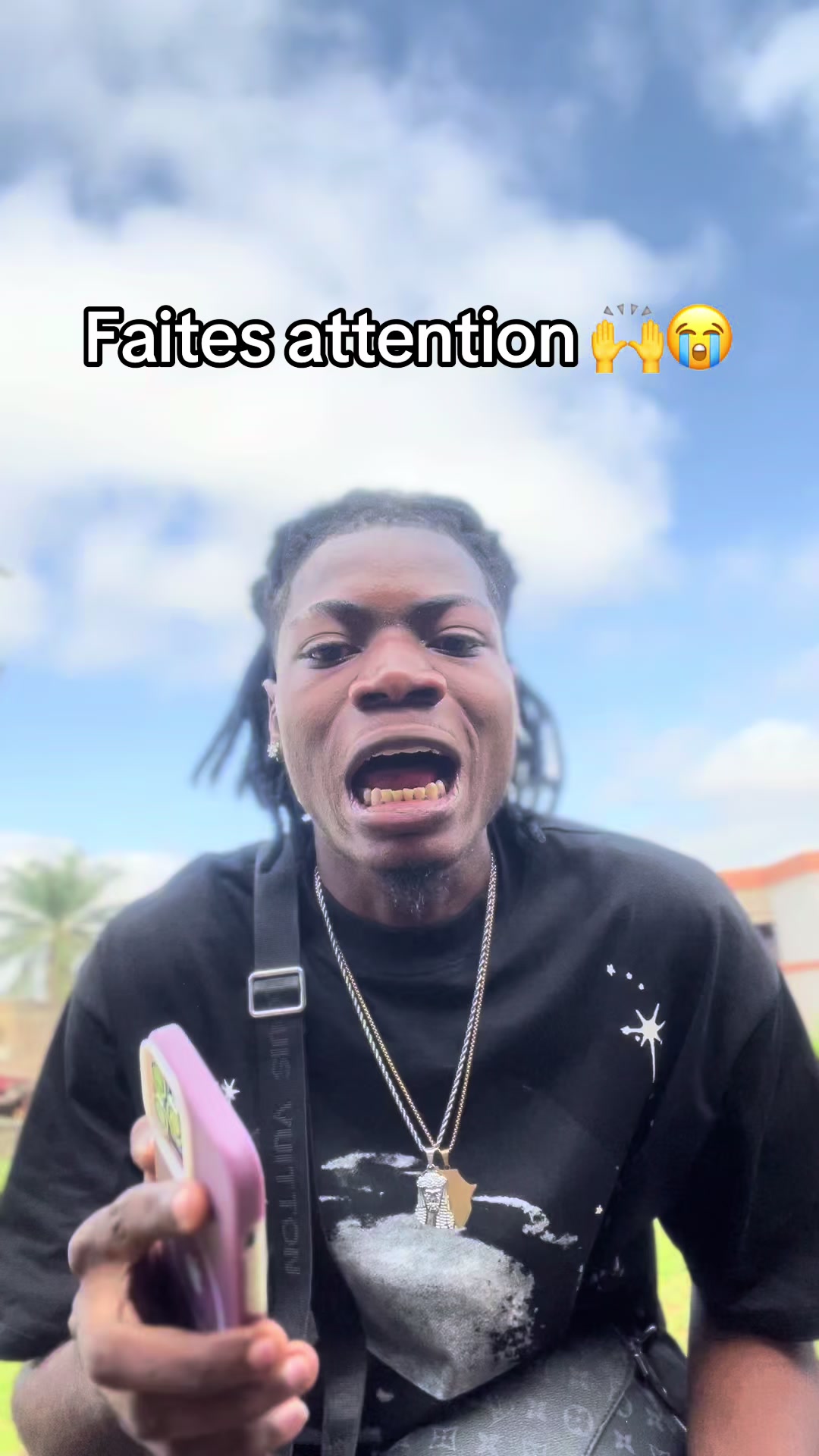 @lassap Com&eacute;die