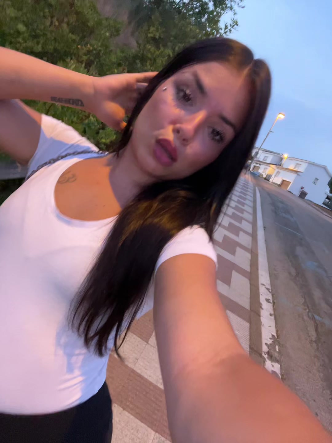 @orodeleyy