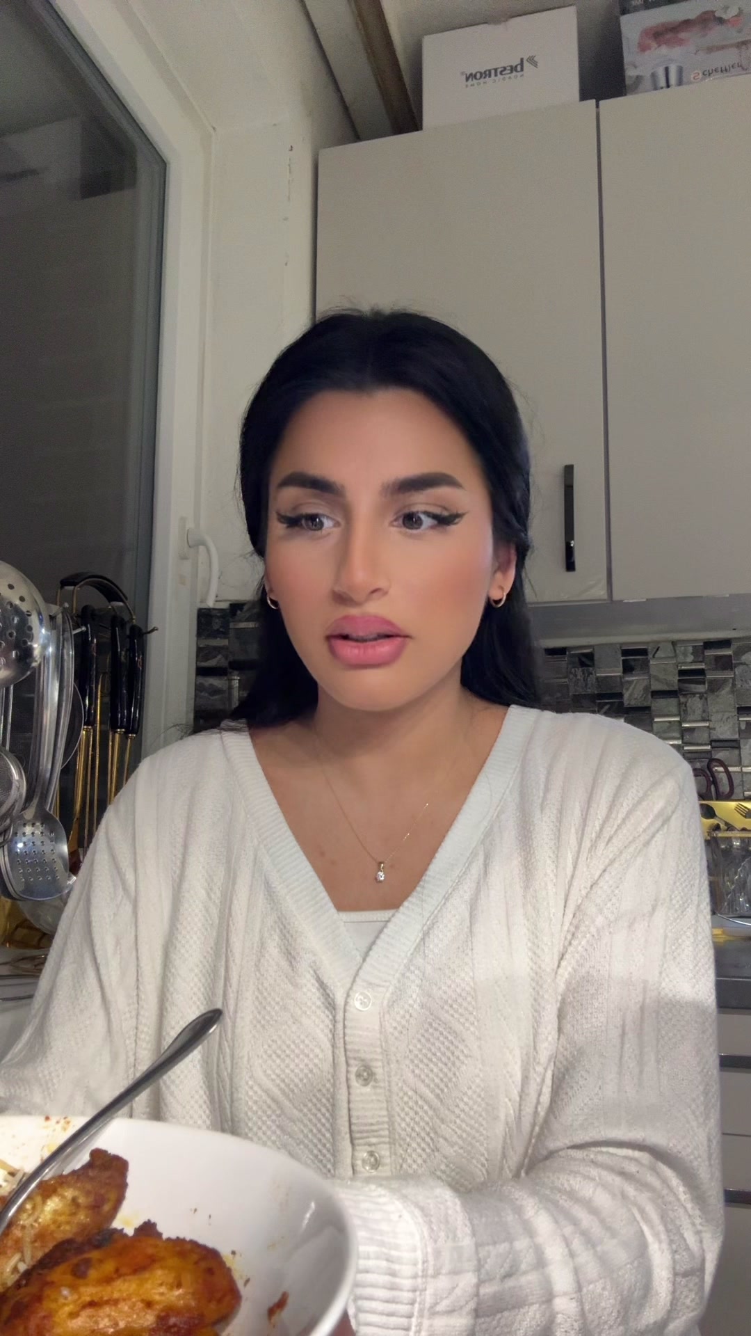 @Zaineb