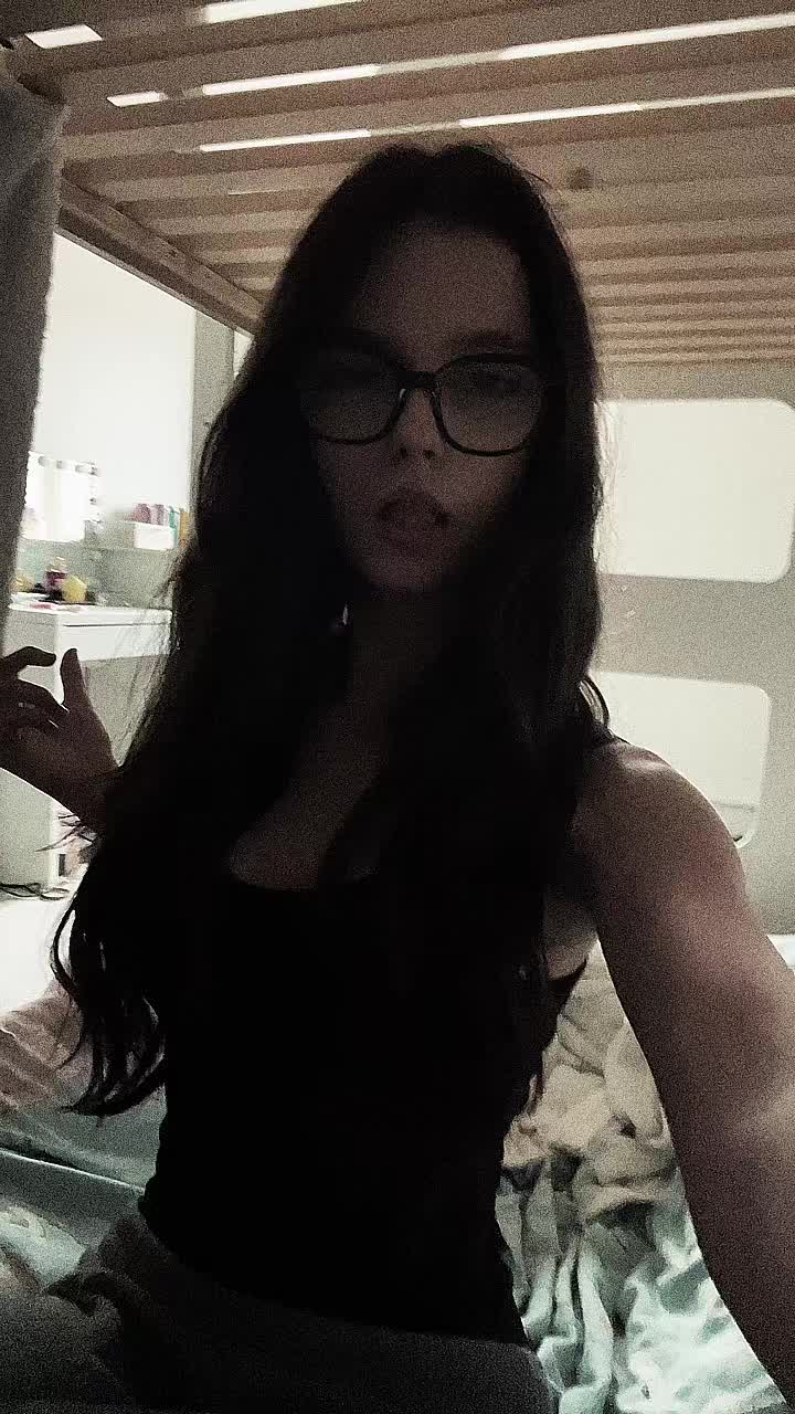 @R4WR 🦖