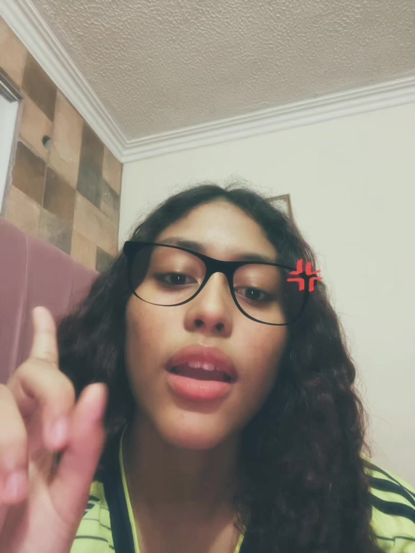 @𝐍𝐢𝐤𝐤𝐢