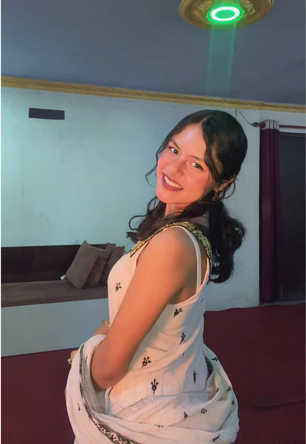 @युनिसा कार्कि