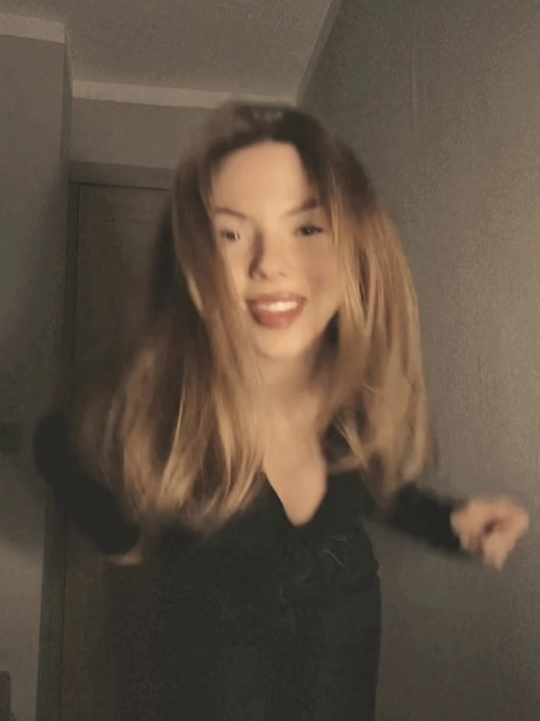 @Лиза