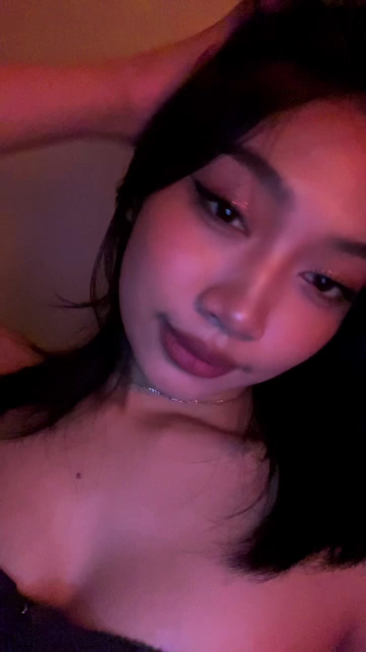 @Fevralyn