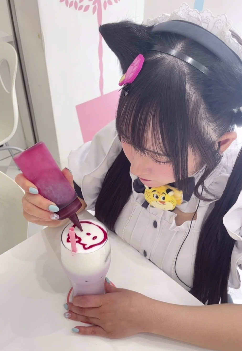 @メイドカフェ アキバ絶対領域