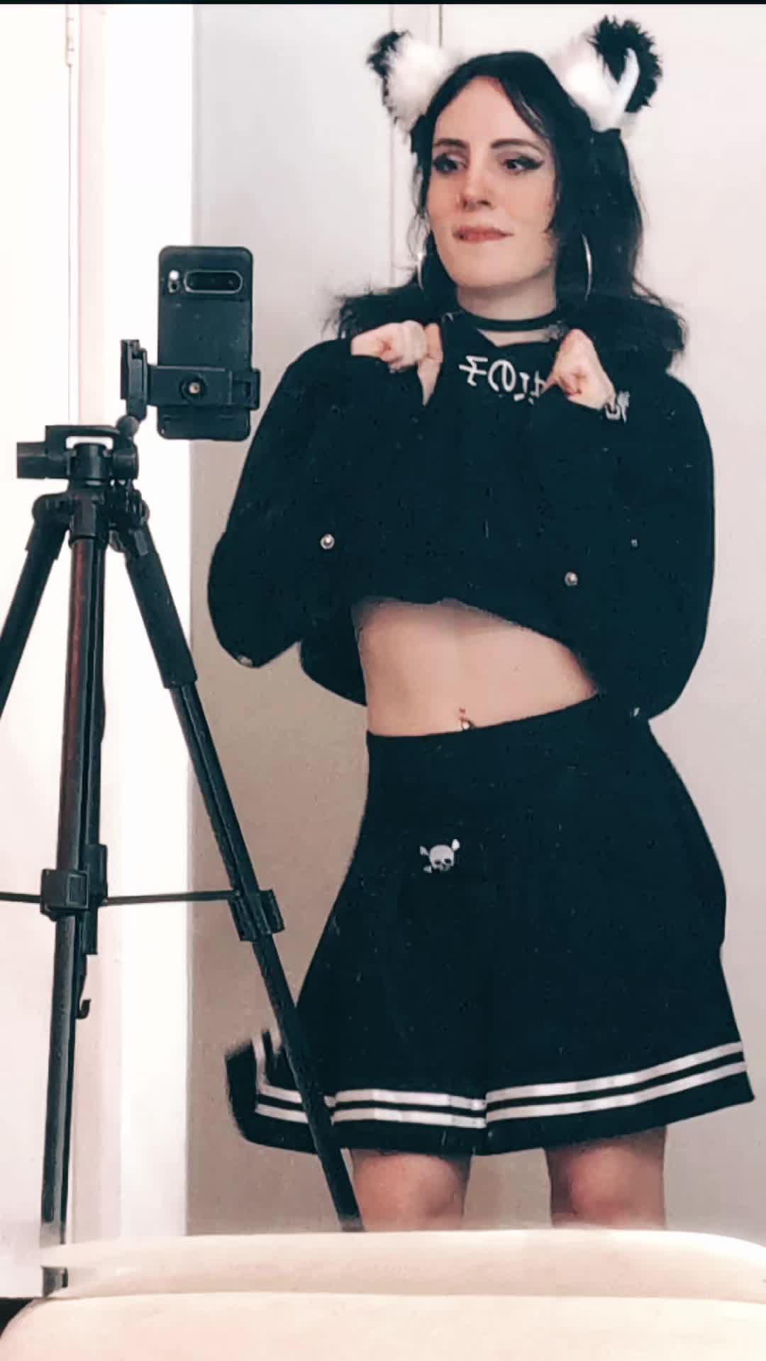 @?