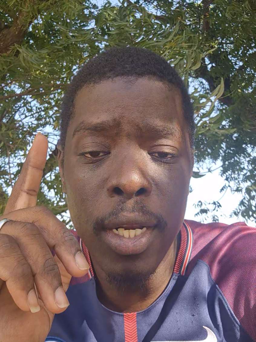 @Moustapha