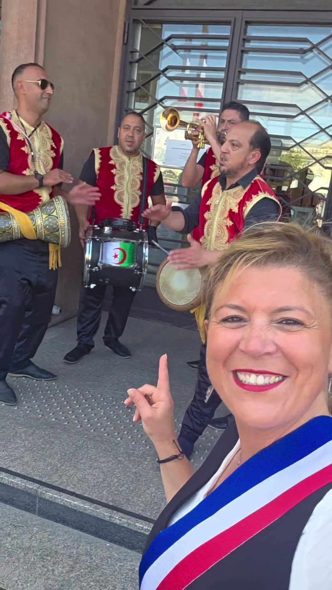 @samira